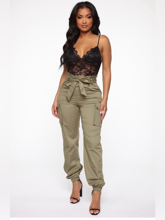 Fashion Nova Pants - NWT Fashion Nova Lace Cargo Jumpsuit Size XL